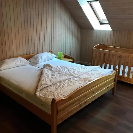 아파트 Grosse In Mit Garten Und Terrasse By Interhome *